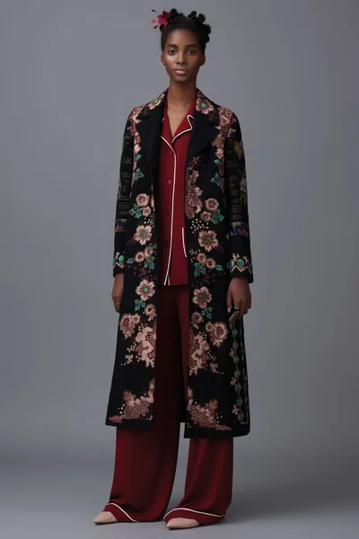 Look 48